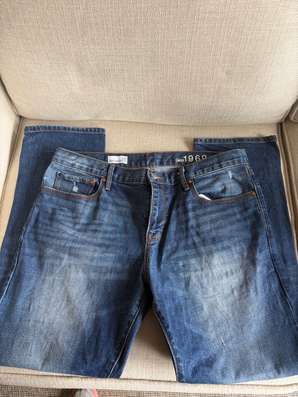 GAP Sexy Boyfriend Straight Medium Wash Denim Jeans 29R